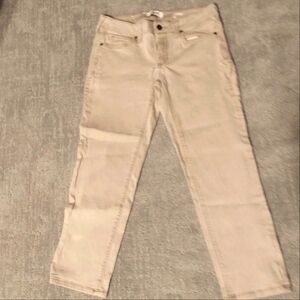 Sonoma.  Blush Pink, Brushed Denim Capri, Size 4